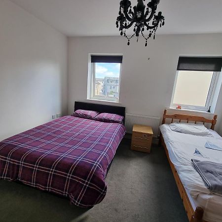 King En-Suite Close To The A30 Camborne Exterior foto